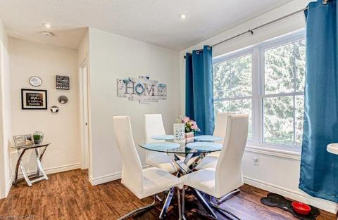 {{alt}} | Card Image